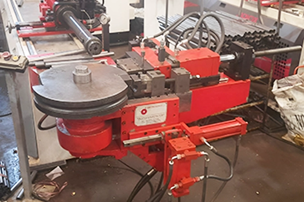 Hydraulic Pipe Bending